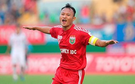 Bố cầu thủ Nguyễn Trọng Hoàng: “Nếu không đá bóng thì sẽ làm chiến sĩ công an"