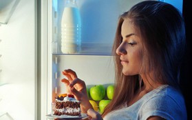 5 thói quen ăn uống tai hại khiến vòng 2 của bạn ngày càng phình to mất kiểm soát