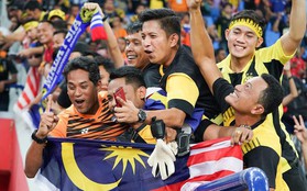 CĐV Malaysia "khô máu", lên mạng thanh lý đồ đạc chỉ vì một tấm vé sang Mỹ Đình xem chung kết