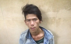 Trinh sát truy bắt đạp ngã xe tên cướp giật tài sản trên phố Sài Gòn
