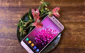 Trên tay Galaxy J7 Pro màu hồng nhẹ nhàng, nữ tính cho phái đẹp ngày xuân