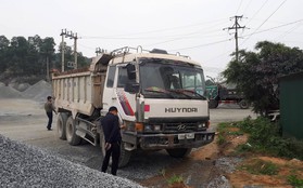 Hà Tĩnh: Xe tải mất phanh, tự trôi đâm chết người trong mỏ đá