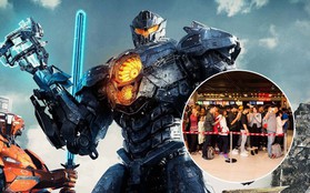 Người hâm mộ xếp hàng đông đúc, háo hức chờ vào rạp xem "Pacific Rim: Uprising"