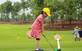 Giới nhà giàu Trung Quốc cho con học chơi golf, tập làm CEO với quan điểm EQ quan trọng hơn IQ