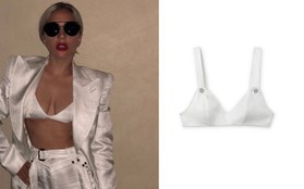 "Dân chơi" đích thị là Lady Gaga: chi hơn 24 triệu đồng để mua chiếc áo lót bé tí teo
