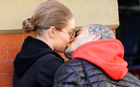 Gigi và Zayn chính thức tái hợp, hôn môi nhau đắm đuối trên phố
