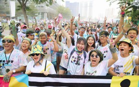Đến hẹn lại lên: hàng ngàn bạn trẻ Sài Gòn đang "quẩy" hết mình tại Color Me Run 2018