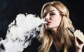 Một cô gái bị suy hô hấp cấp đe dọa tính mạng sau khi hút vape 3 tuần