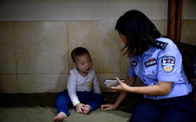 Những buổi thẩm tra đầy áp lực với các trẻ em bị xâm hại tình dục ở Trung Quốc: Ai đã hại cháu? Cháu đã bị chạm vào đâu?