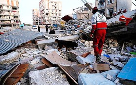 Động đất rung chuyển khu vực Tây Nam Iran, hơn 105 người bị thương