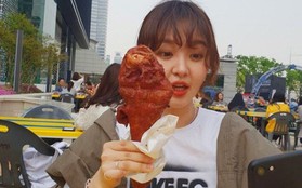 Chiếc đùi gà khổng lồ đang được giới trẻ Hàn Quốc check-in "rần rần" có gì đặc biệt?