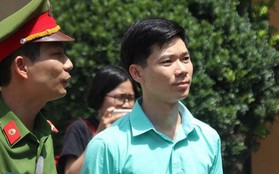 NÓNG: Tòa xét xử BS Hoàng Công Lương tuyên bố lùi ngày tuyên án sang 5/6