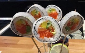 Ăn mãi không sợ sâu răng với những que kẹo mút làm từ sushi độc lạ này