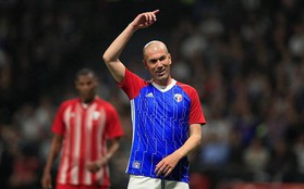 Zidane lập siêu phẩm đá phạt, đánh bại đội bóng của Wenger