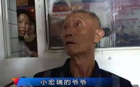 Trung Quốc: Ông cụ đón nhầm cháu tại nhà trẻ, đã thế còn dẫn luôn "cháu hờ" đi tiêm phòng