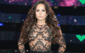 Demi Lovato công khai xin lỗi vì tái nghiện sau thời gian từng cai ma túy và rượu