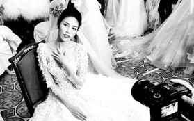 Lan Khuê "khoe" nhẫn đính hôn kim cương cỡ "khủng" nhận được từ bạn trai John Tuấn Nguyễn