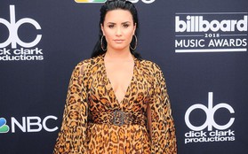 Demi Lovato bị tố có hành vi tấn công tình dục khi thuê người sàm sỡ vùng kín nam vệ sĩ