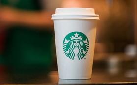 Starbucks tiến dần đến "cà phê không ống hút" để bảo vệ môi trường