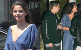 Selena Gomez "thả rông" vòng 1 gợi cảm xuất hiện cùng bạn trai tin đồn giống Brooklyn Beckham