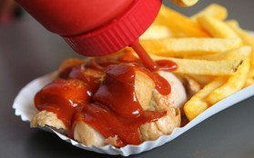 Sự thật về quá trình ra đời của Ketchup: Không phải lúc nào cũng là tương cà chua