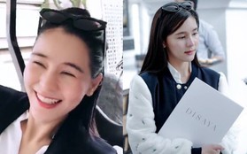 "Song Hye Kyo Thái Lan" Aom Sushar cười tít mắt, khoe vẻ đẹp mong manh khi đặt chân đến Phú Quốc