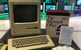 Ý nghĩa cảm động đằng sau chiếc máy tính đầu tiên của Apple được Bill Gates vinh danh tại trụ sở Microsoft
