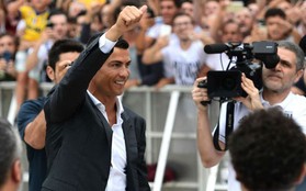 Cựu binh Real khen Ronaldo nức nở, nhưng cuối cùng lại đánh giá Messi giỏi hơn