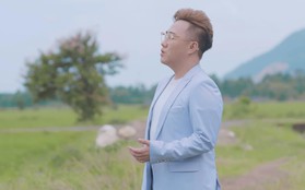 “Thánh Mưa” Trung Quân Idol đốn tim người nghe bằng giọng hát ngọt ngào trong MV mới về mẹ
