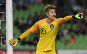 Thủ môn Hàn Quốc tiếc nuối vì bị Minh Vương chọc thủng lưới, nhận bàn thua đầu tiên ở ASIAD 2018