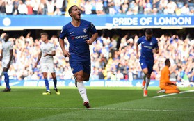 Hazard lập hat-trick, Chelsea đánh chiếm ngôi đầu từ tay Liverpool