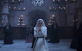 Đừng mải cười chị Valak mà bỏ qua 6 chi tiết đặc biệt trong phim ma "The Nun"