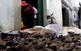 Hưng Yên: Chủ thu mua vật liệu trình báo tàng trữ 2 tấn đầu đạn