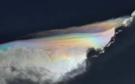 Hiện tượng mây kỳ ảo xuất hiện bất thình lình trên bầu trời nước Úc