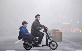 Ra chợ mua rau, đôi vợ chồng cao tuổi ở Trung Quốc đi lạc 9 tiếng vì sương khói ô nhiễm