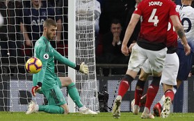 De Gea chào thua, không thể tự chọn pha cản phá hay nhất của mình