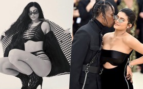 Khoe ảnh nội y siêu nóng bỏng, Kylie Jenner lại khiến dân tình rần rần vì chú thích úp mở chuyện đã kết hôn