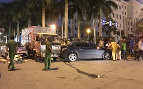 Xe tải “điên” tông 2 ô tô, 1 xe máy đang dừng đèn đỏ ở Đà Nẵng