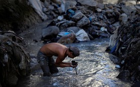 Cuộc sống cơ cực của những người chuyên đi bới rác ở Guatemala