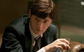 "Cận vệ" Choi Jin Hyuk lại bị hành thừa sống thiếu chết, hoàn kiếp báo thù trong phim mới