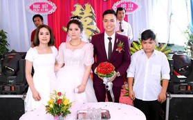 Chụp ảnh trong đám cưới chị gái, nhưng biểu cảm "phụng phịu" của cậu em trai khiến nhiều người bật cười