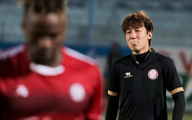 Trợ lý người Hàn Quốc khóc nức nở, không phục thất bại trước Hà Nội FC ở bán kết Cúp Quốc gia 2019