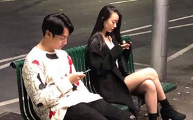 Khoe ảnh lần đầu gặp bạn gái tình cờ như phim ngôn tình, Rocker Nguyễn khiến netizen không khỏi thắc mắc vì 1 chi tiết