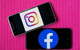 Facebook đang ngày càng "nhái" Instagram nhiều hơn: Cũng có feed ảnh dọc lạ lùng kéo hoài không hết