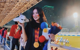 Bạn gái Văn Hậu khoe ảnh chụp cùng huy chương vàng: Cô gái số hưởng nhất hôm nay đây rồi!