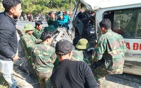 Thêm nạn nhân tử vong trong vụ xe chở cán bộ trung tâm dạy nghề đâm vào vách núi