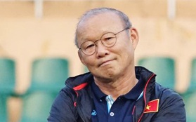Tranh cãi việc huyền thoại Thái Lan "đánh bại" HLV Park Hang-seo ở đội hình tiêu biểu bóng đá Đông Nam Á của thập niên