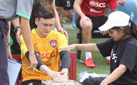 Văn Lâm choáng ngợp với Muangthong United: Xe buýt xịn như máy bay, nơi tập huấn không khác nghỉ dưỡng