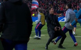 HLV Atletico Madrid giải thích lý do ăn mừng phản cảm khi thấy học trò chọc thủng lưới đội bóng của Ronaldo