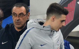 HLV Chelsea vừa đấm, vừa xoa thủ môn Kepa